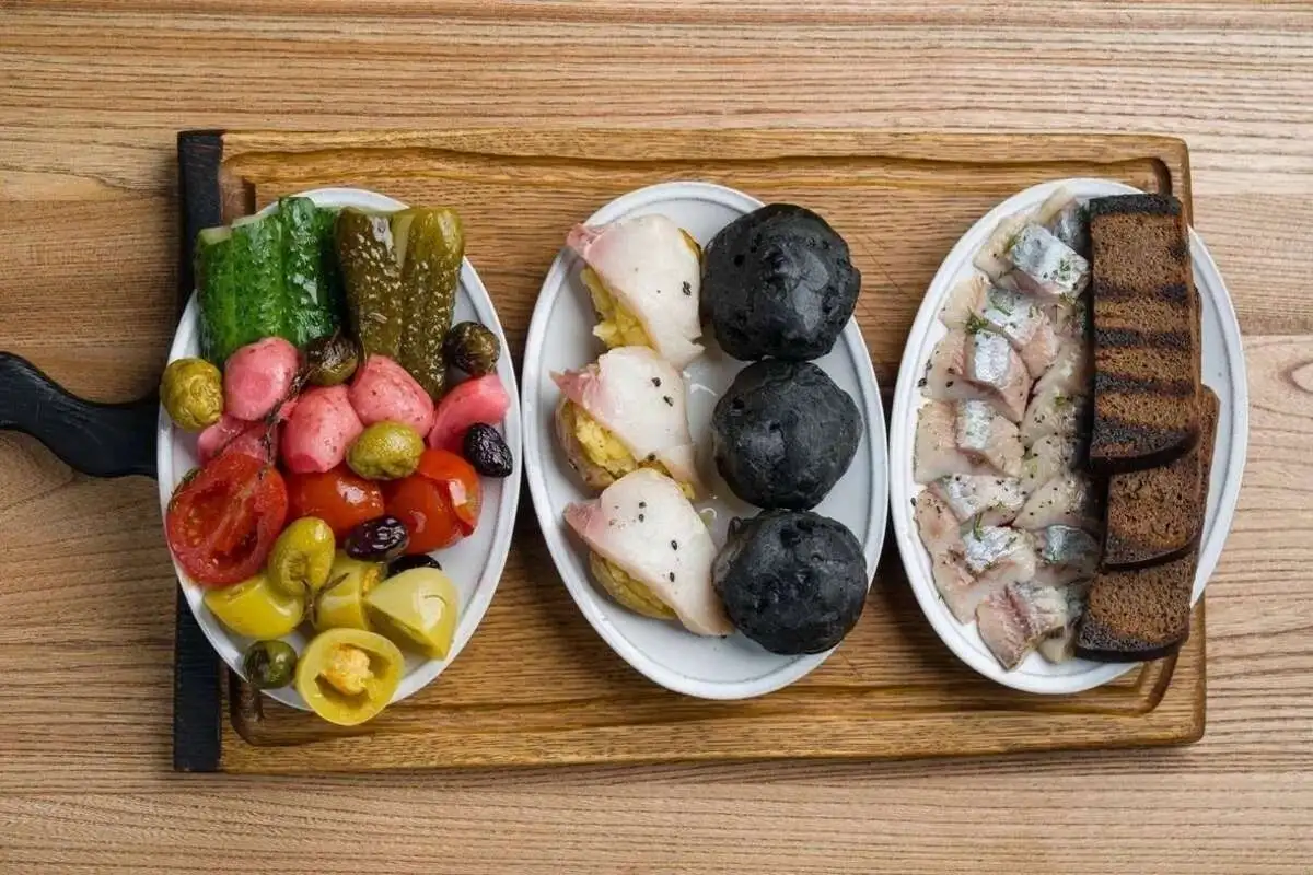 Ассорти разносолов
