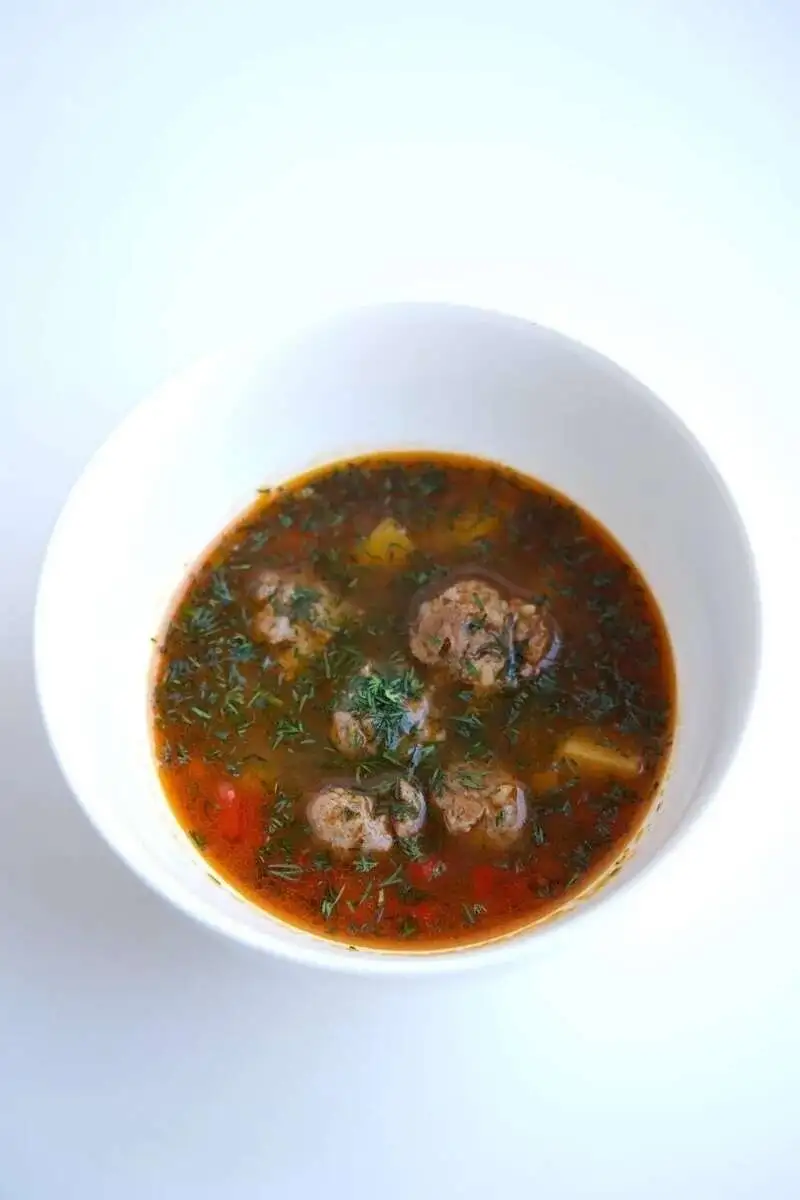 Мясной суп с фрикадельками ланч