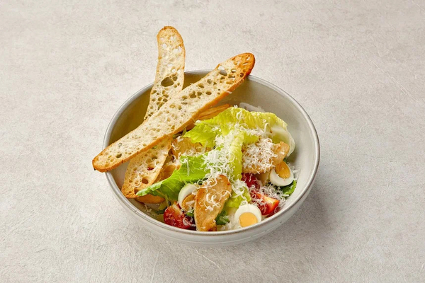 Цезарь с курицей