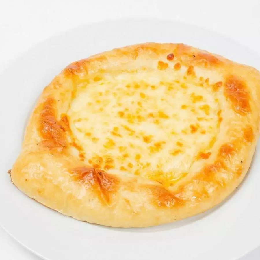 Хачапури с сыром                              