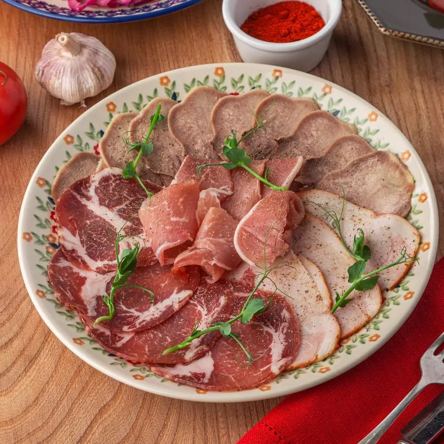 Мясная тарелка