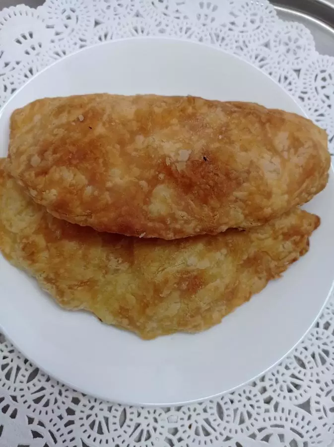 Слойка с курицей